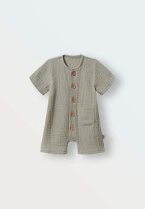 Песочники, футболки и шорты для малышей