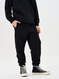 Джоггеры облегченные "Уголь" с карманами 7+