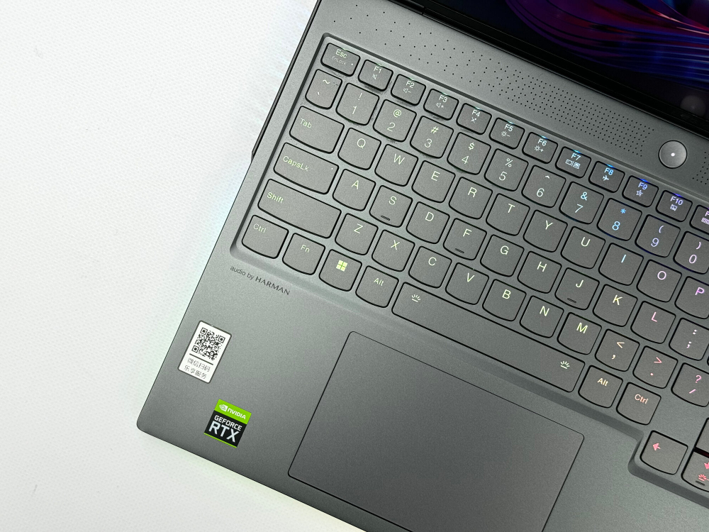 Игровой ноутбук Lenovo Legion 7 /RTX 3080 16GB/Ryzen 9 5900HX/16GB/1TB/16.0/2560x1600/165 Гц