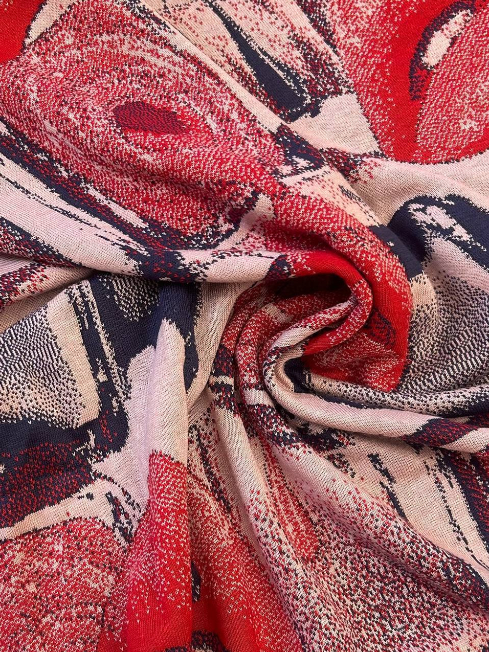 Трикотаж хлопок с вискозой Ermanno Scervino розовый с красными губами