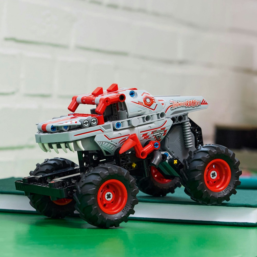 Конструктор LEGO Technic Monster Jam ThunderROARus 42200 с механизмом pull-back — фото 21