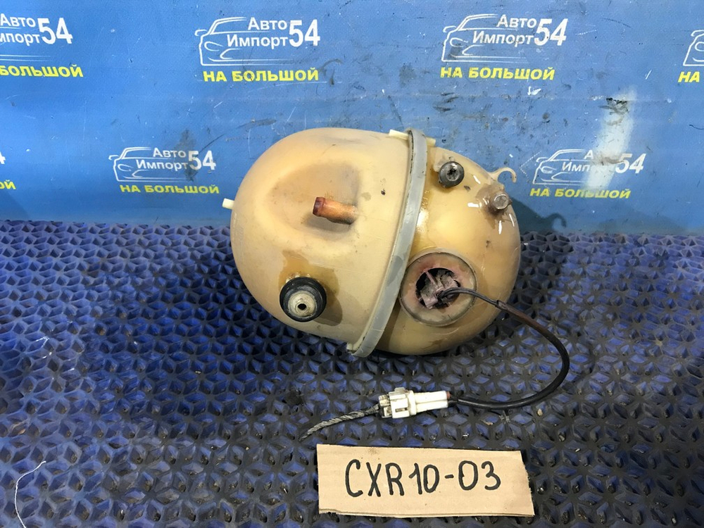 Бачок расширительный TOYOTA ESTIMA 1998