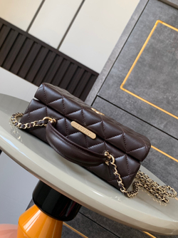 Chanel Bag 18 cm