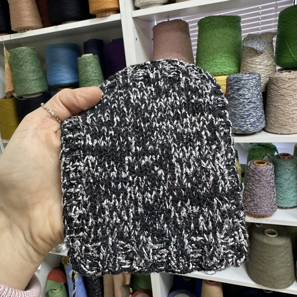 WOOL REFLEX - Luxury Production by Ri.Go.; 87% меринос, 13% фольга; 160м/100гр; col. 6667, цвет: графитовый, фольга серебро. S507