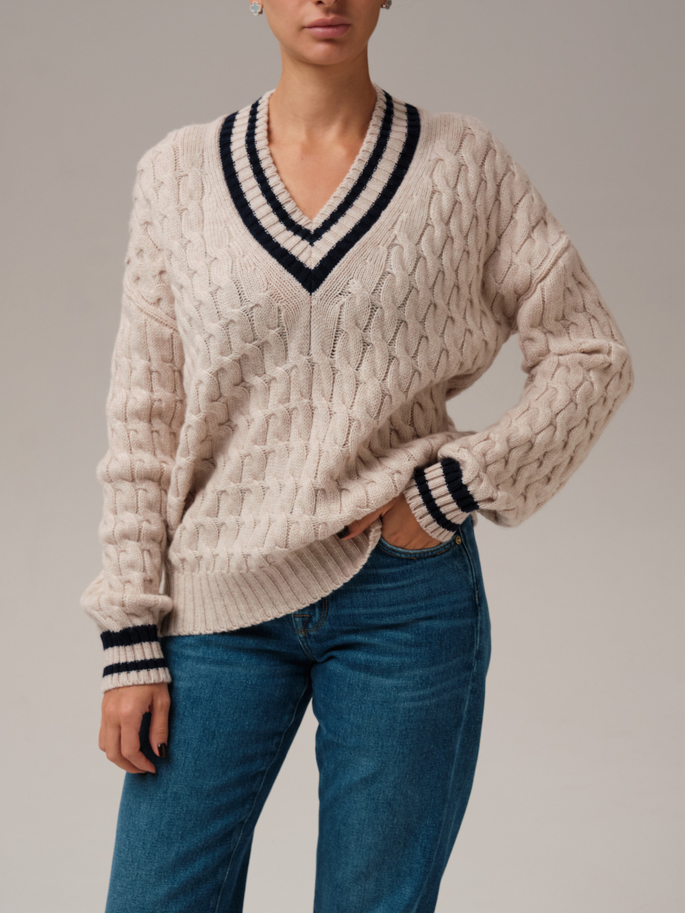 Джемпер женский с косами DBR J0556-8006, жемчужный