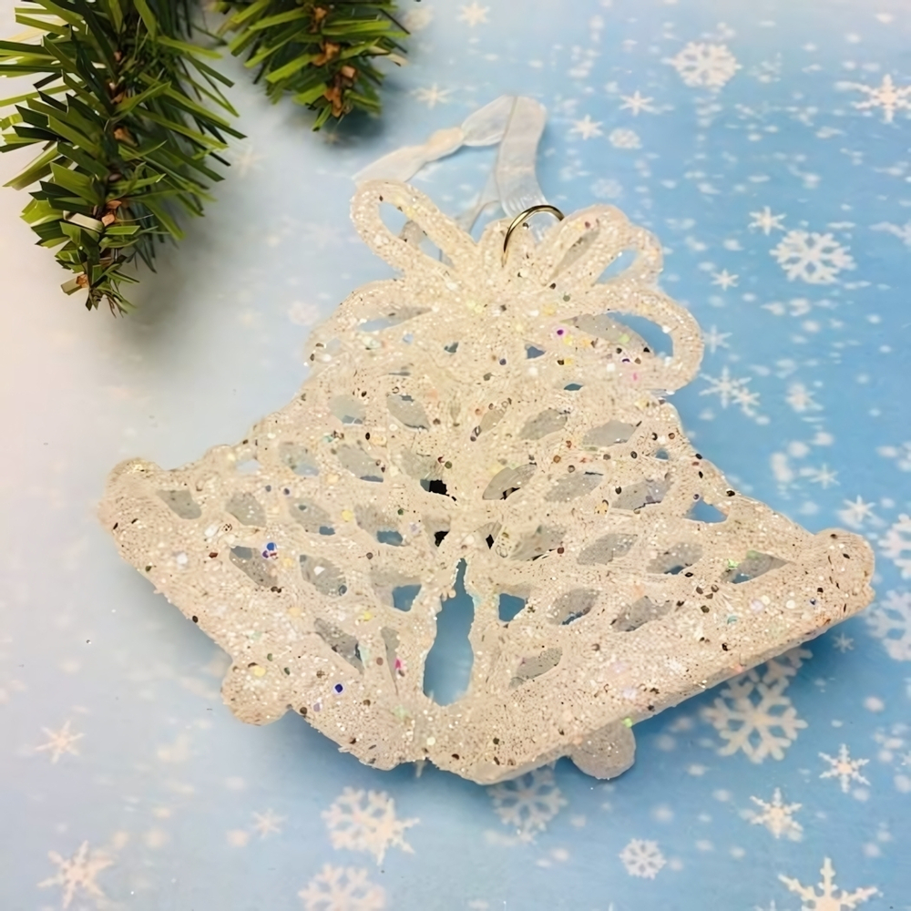 Подвеска "Колокольчики ажурные" 10 см, белый блеск