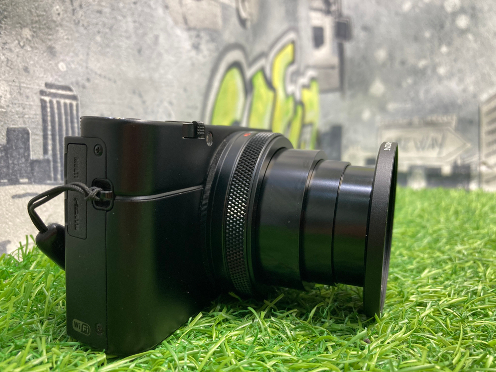 Sony RX100 M6