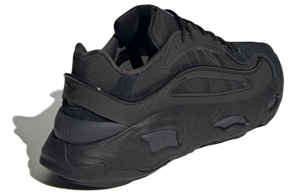 Adidas Oznova