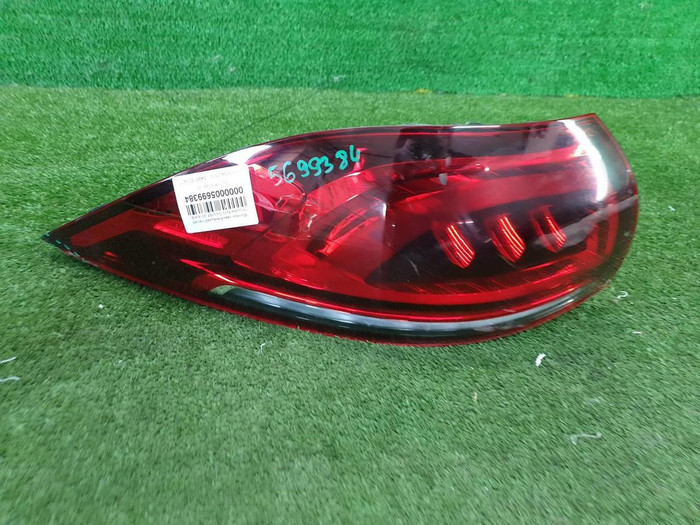 Фонарь левый внешний Mercedes GLE V167 (2018-2024)