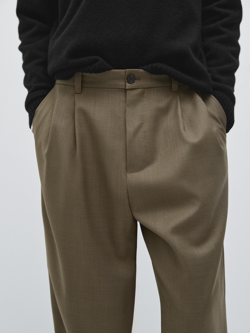 Massimo Dutti Брюки свободного кроя из шерстяной смеси с вытачками, хаки