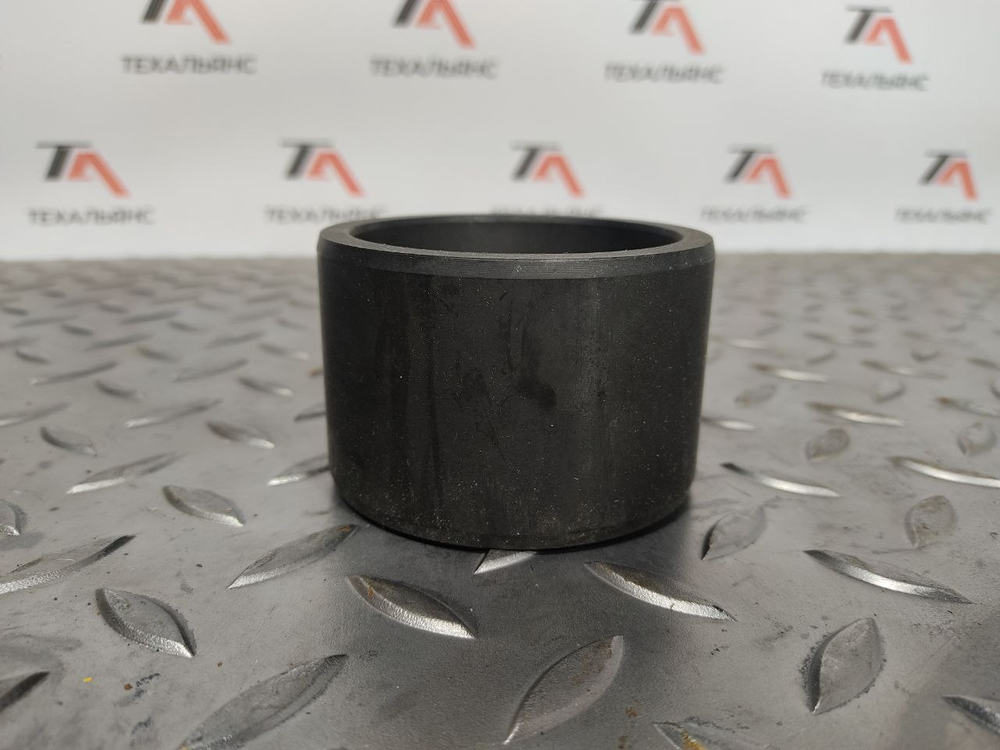 Втулка 203-70-55450