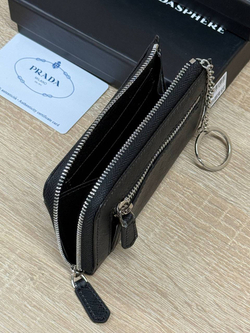 Визитница Prada