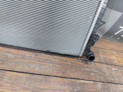 Радиатор двигателя Skoda Octavia 3 (A7)  Б/У Оригинал 5Q0121251EN