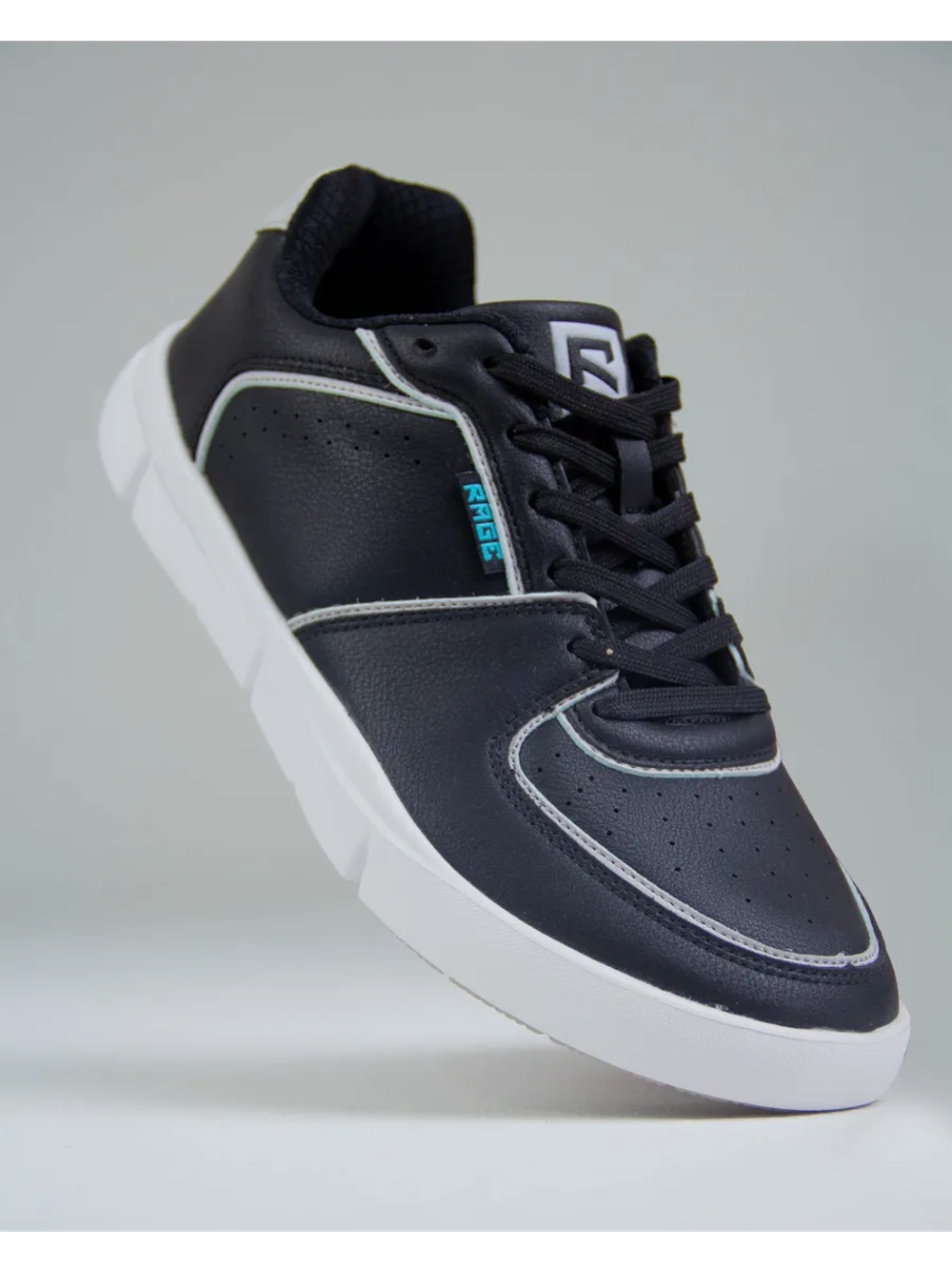 Черные кеды с белой подошвой, из EVA