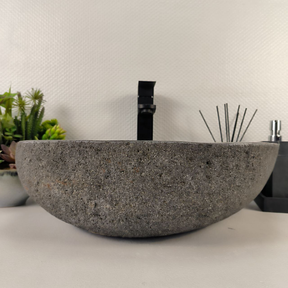 Раковина из речного камня RS-64911 47*38*15 0856
