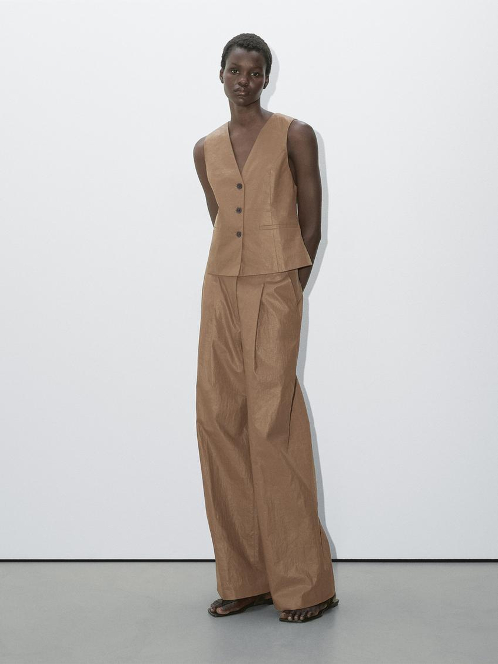 Massimo Dutti Жилет из смеси льна, норка