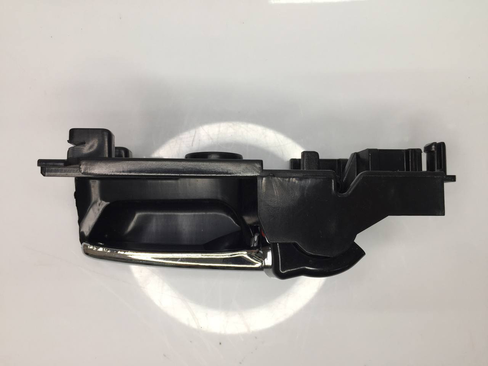 Ручка двери внутренняя ПРАВАЯ B6105400B28 Lifan Solano, Solano New