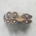 New Balance 9060 • Brown