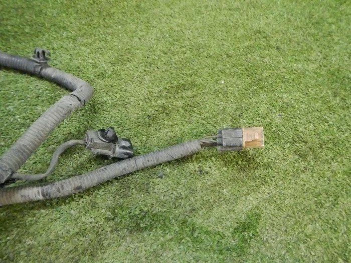 Проводка переднего бампера Genesis G90 (2016-2019)