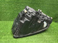 Битая Фара правая Zeekr 009 (2022-н.в.) LED