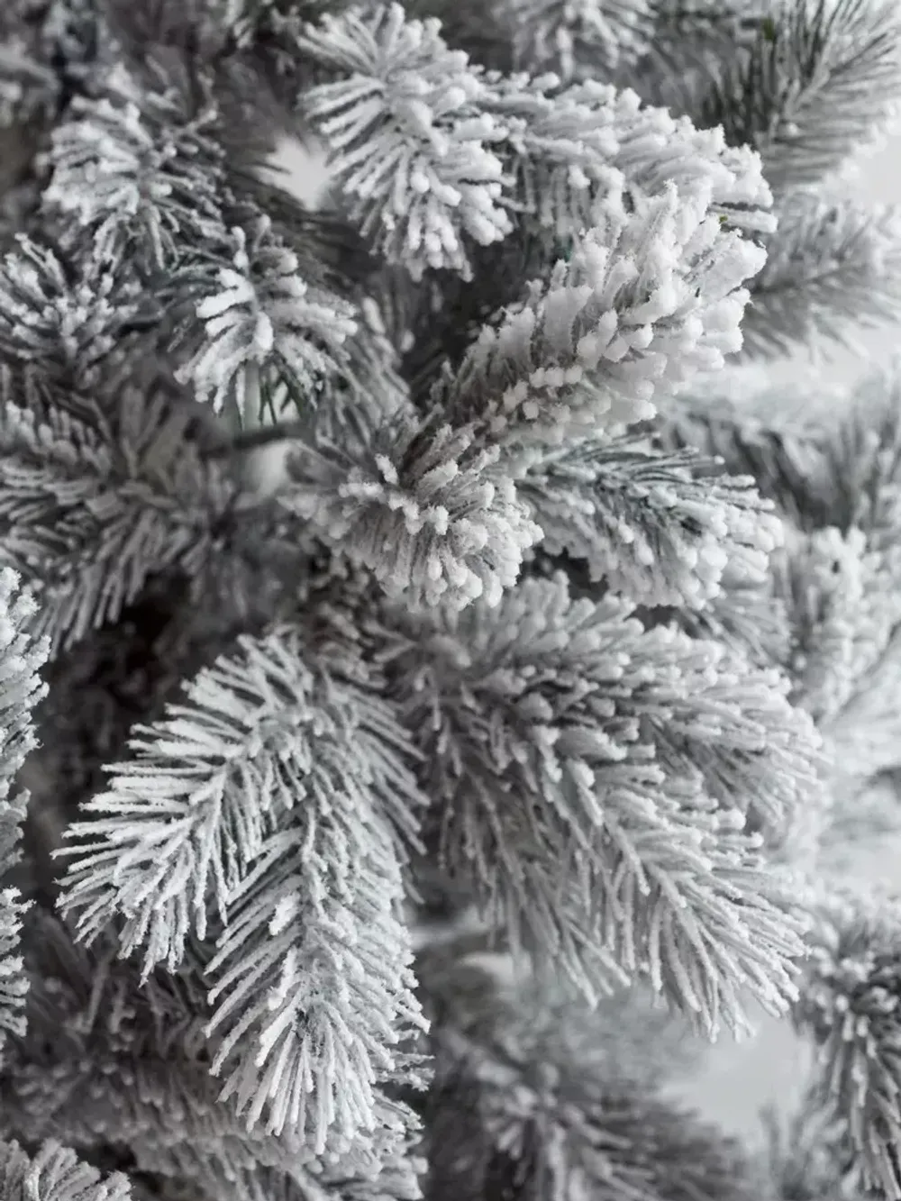 Заснеженная елка «Аляска» GT (Литая хвоя) от 1.2 до 2.1 м