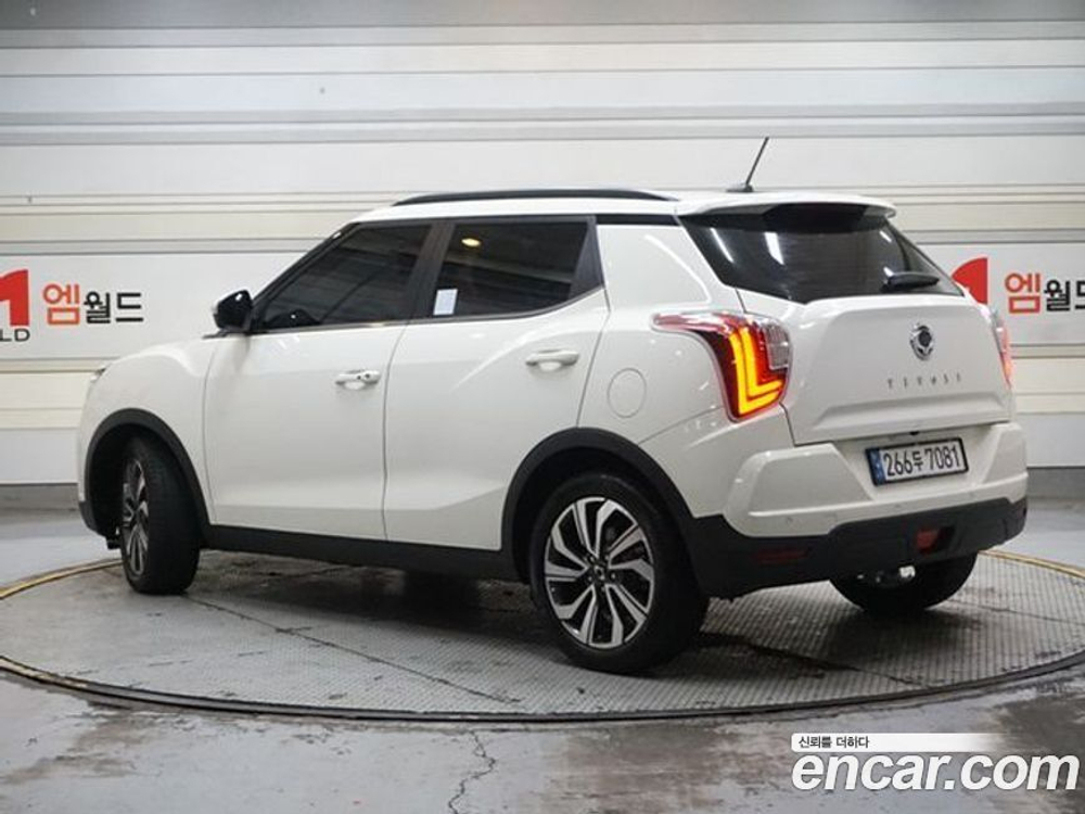 KG Mobility (Ssangyong) Very New Tivoli Бензин 1.5 2WD (09.2020)