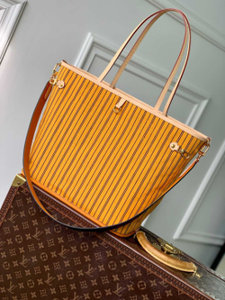 Louis Vuitton Neverfull Inside Out MM