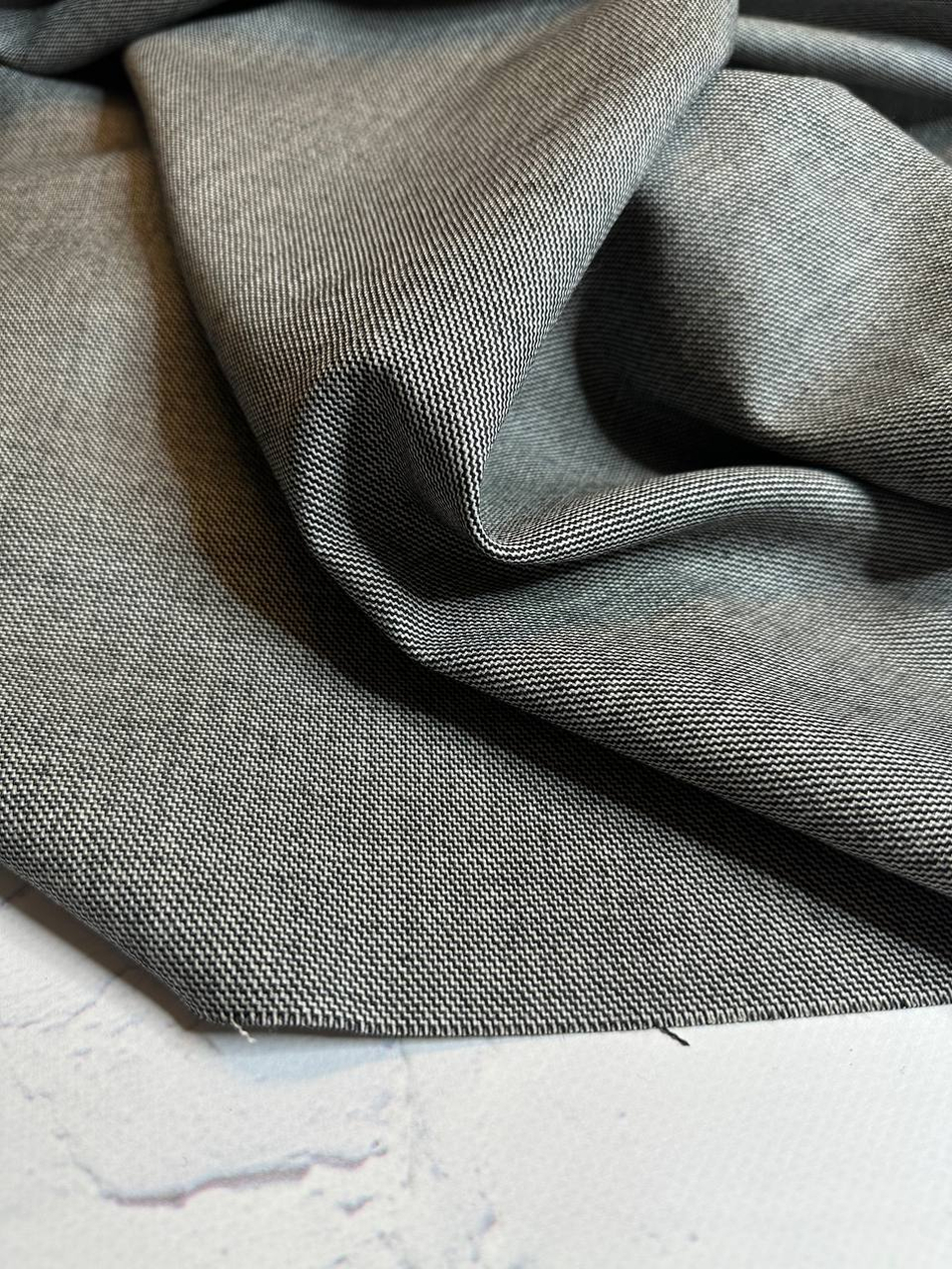 Костюмно-плательная фактурная жаккардовая шерсть (Marzotto, 100%шерсть, Черно-молочный диагональный меланж, 153, 290 гр/м2)