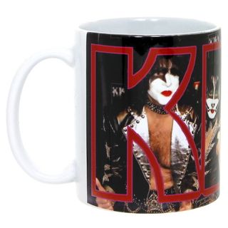 Кружка KISS в каждой букве по участнику (1468)