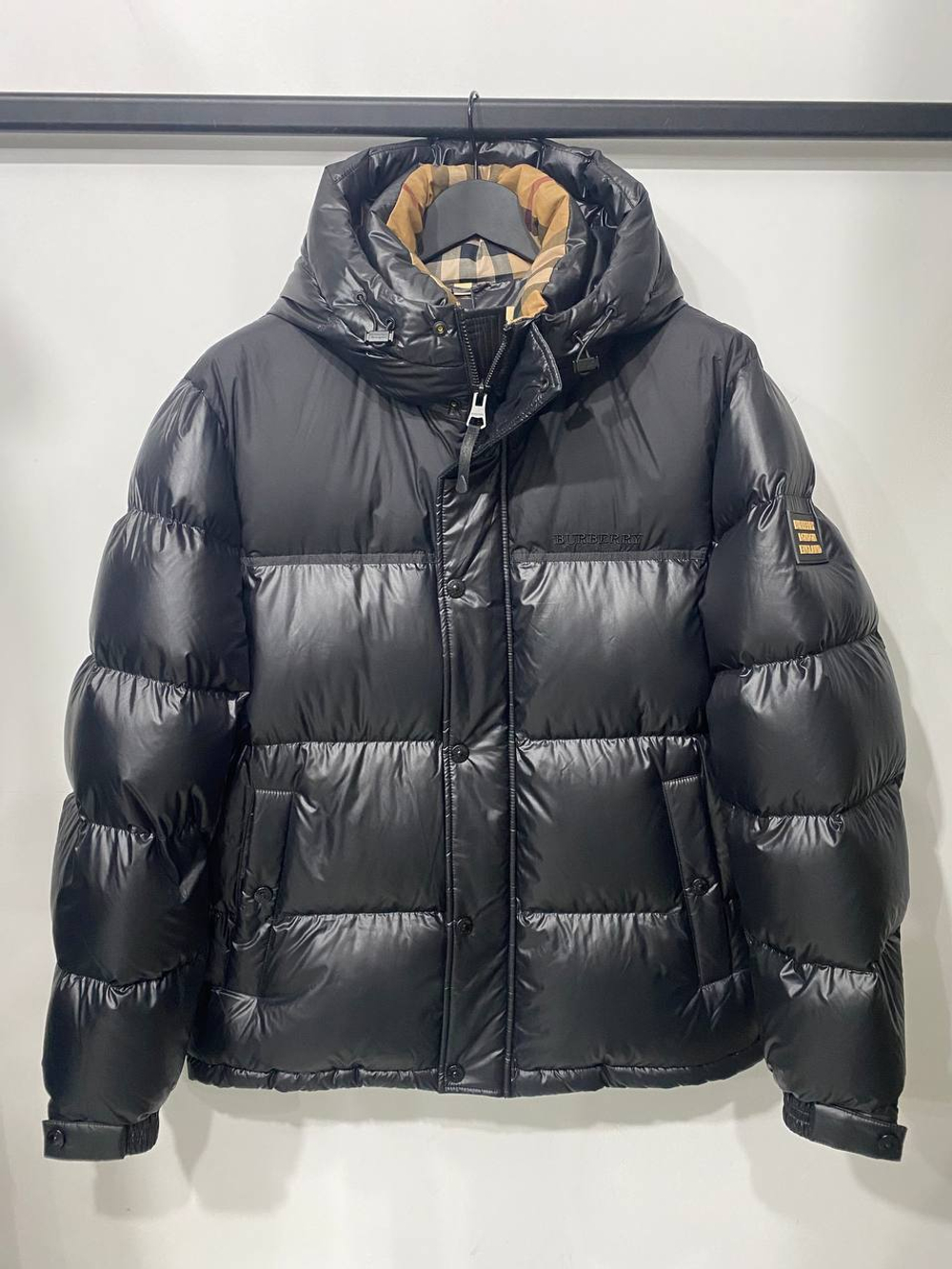Пуховик Burberry