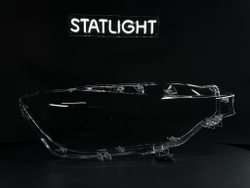 Правое стекло фары BMW F35 F30 2016-2018