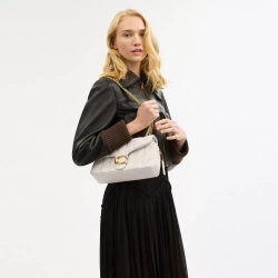 COACH СУМКА ЧЕРЕЗ ПЛЕЧО TABBY 26 С МЯГКОЙ ПОДКЛАДКОЙ, БЕЛЫЙ