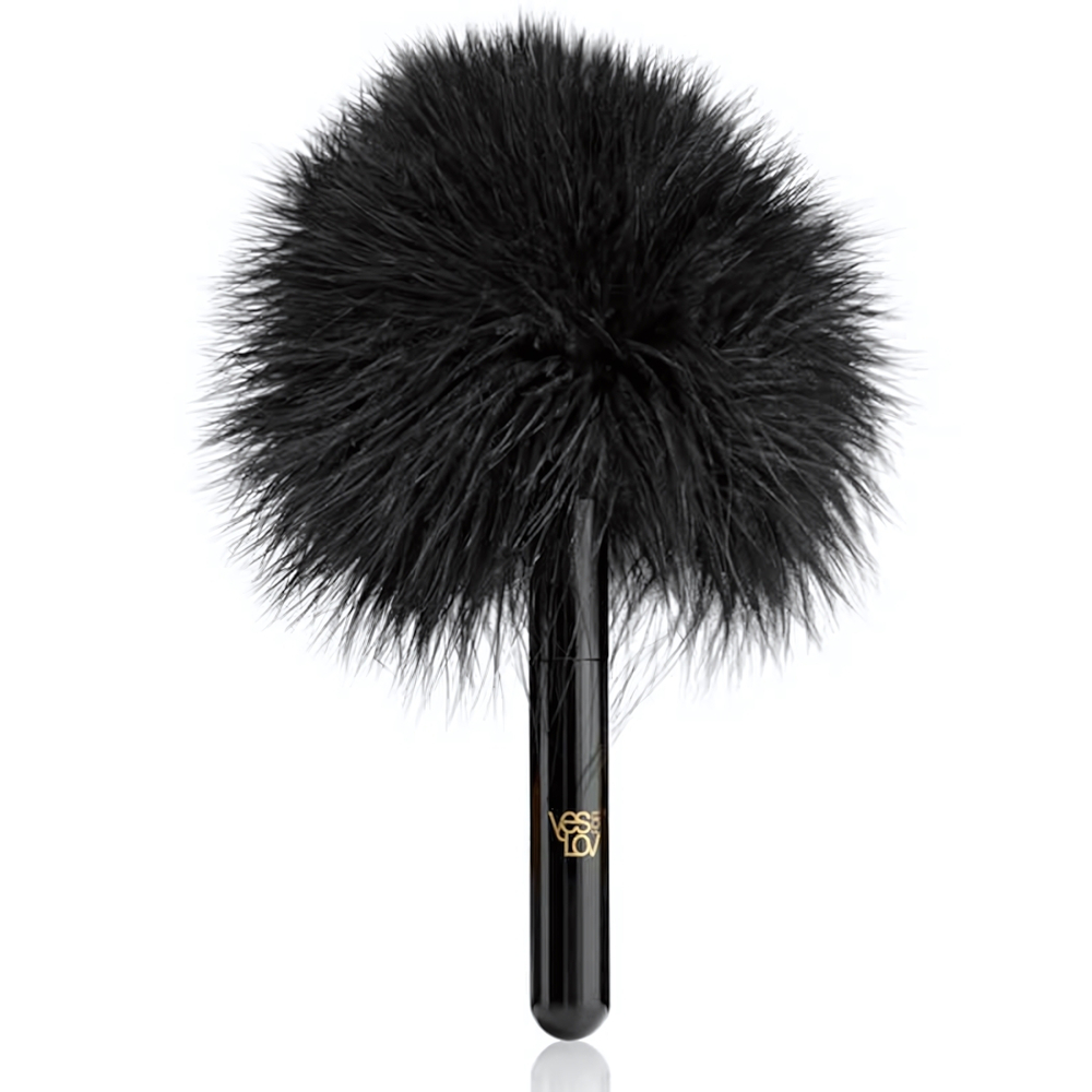 Черная перьевая кисточка с гладкой ручкой (Цвет: черный)