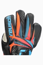 Вратарские перчатки Reusch Attrakt Solid - черный