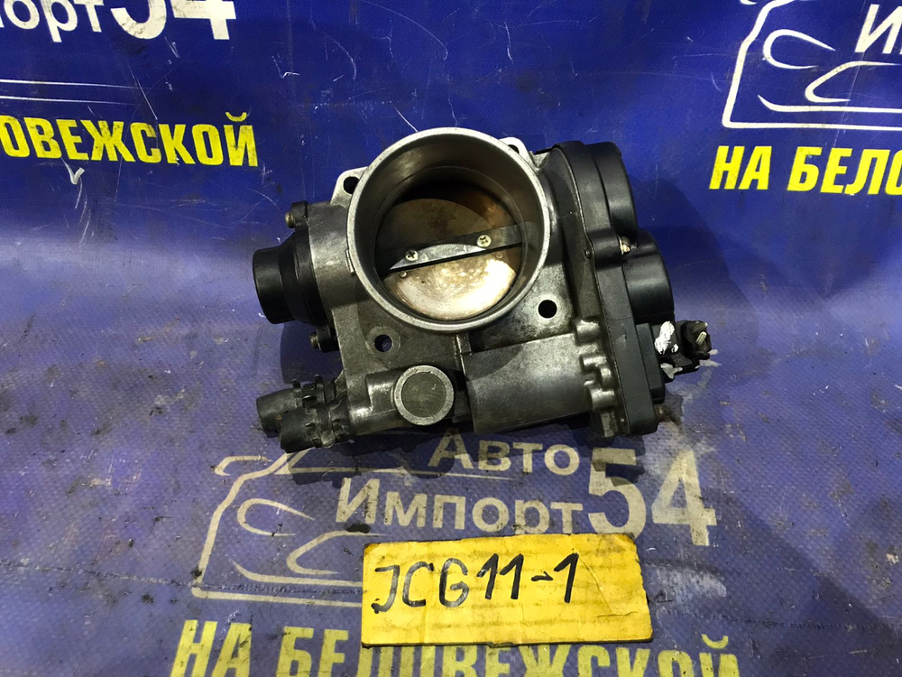 Дроссельная заслонка TOYOTA BREVIS 2001