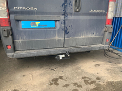 Фаркоп для Citroen Jumper 2006-, FIAT Ducato III 2006-, Peugeot Boxer 2006- Тип шара: F. Нагрузки: 2000/100 кг, FA 06