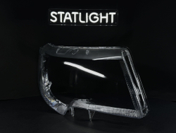 Правое стекло фары Skoda Superb 2 2008-2013