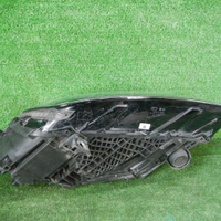Фара правая Audi Q7 2 (2015-2019) LED