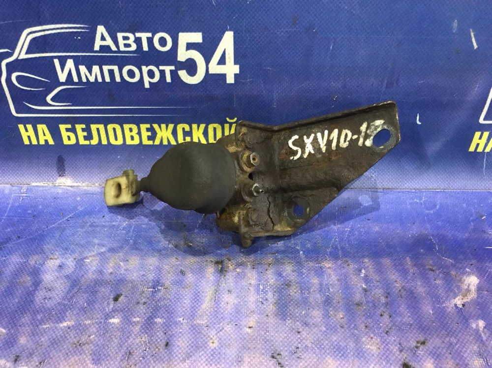 Распределитель тормозной TOYOTA CAMRY 1995