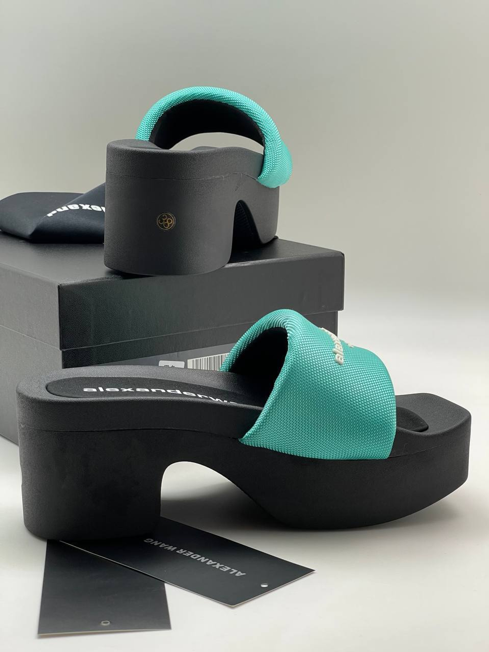 Шлепанцы Alexander Wang