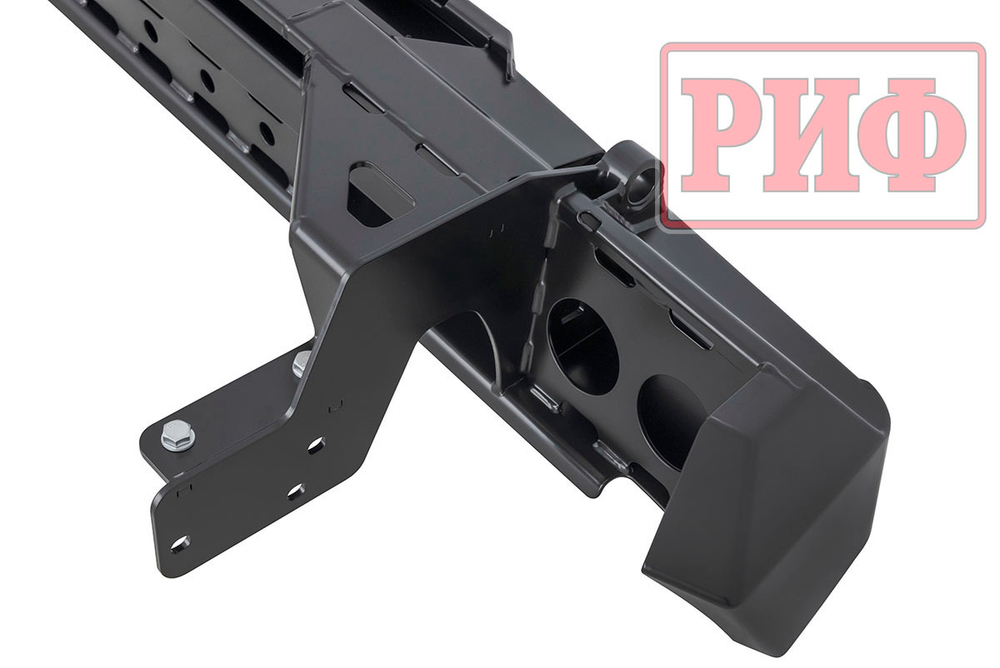 Бампер силовой задний Isuzu D-MAX (2012-2021) с квадратом под фаркоп и фонарями, стандарт