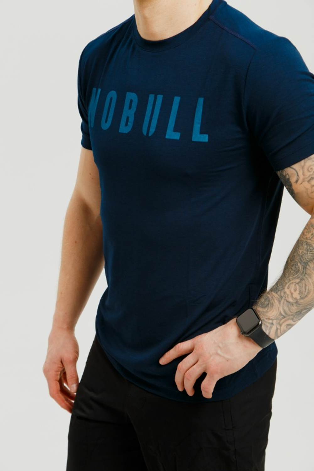 Футболка NOBULL темно-синяя