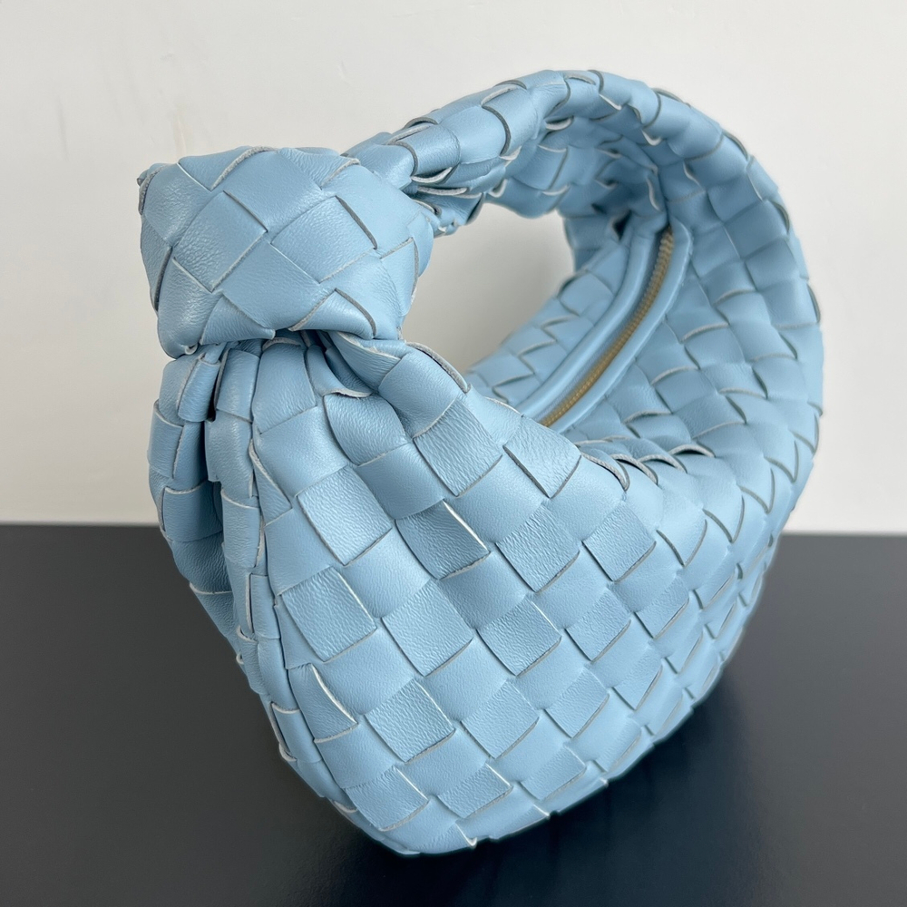Bottega Veneta Mini Jodie 28 cm