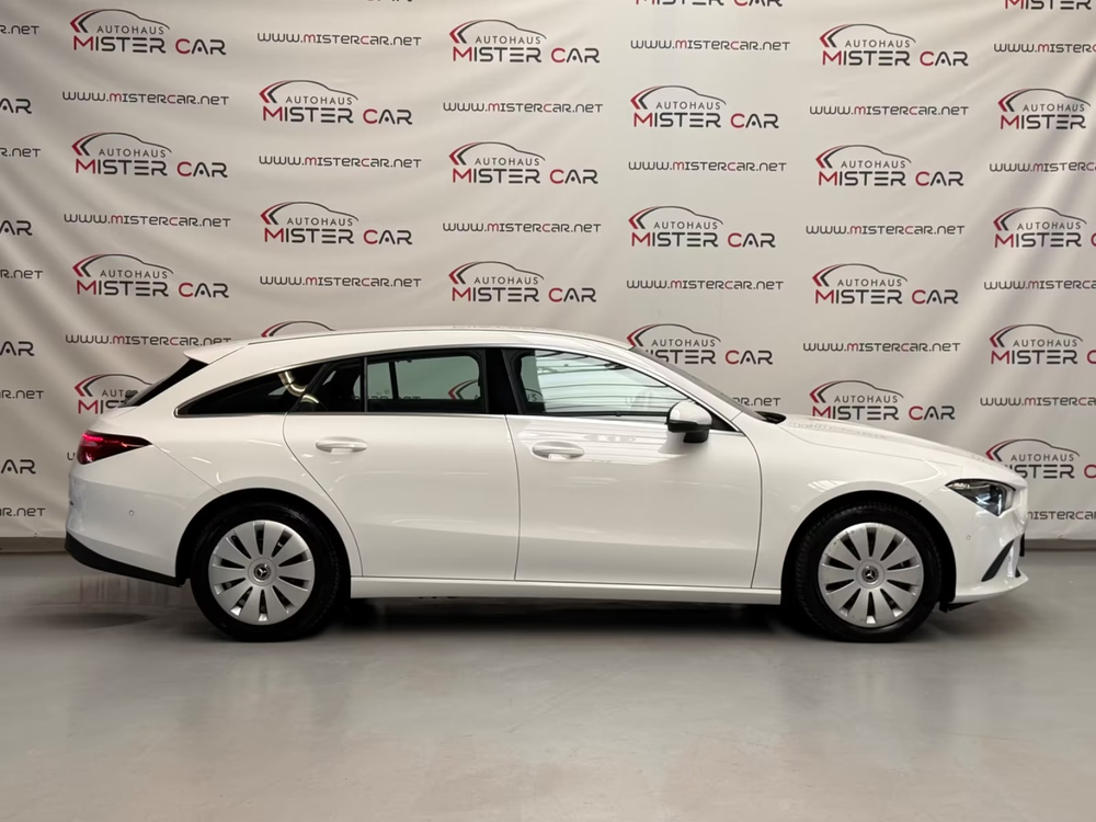 Mercedes-Benz CLA 180 Shooting Brake
