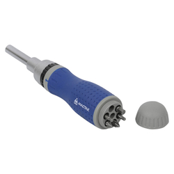 Реверсивная отвертка с битами 19 в 1 МАСТАК 049-19B