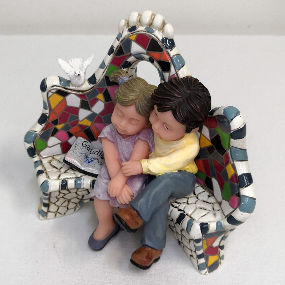 Статуэтка Nadal Влюбленные на скамейке 784110