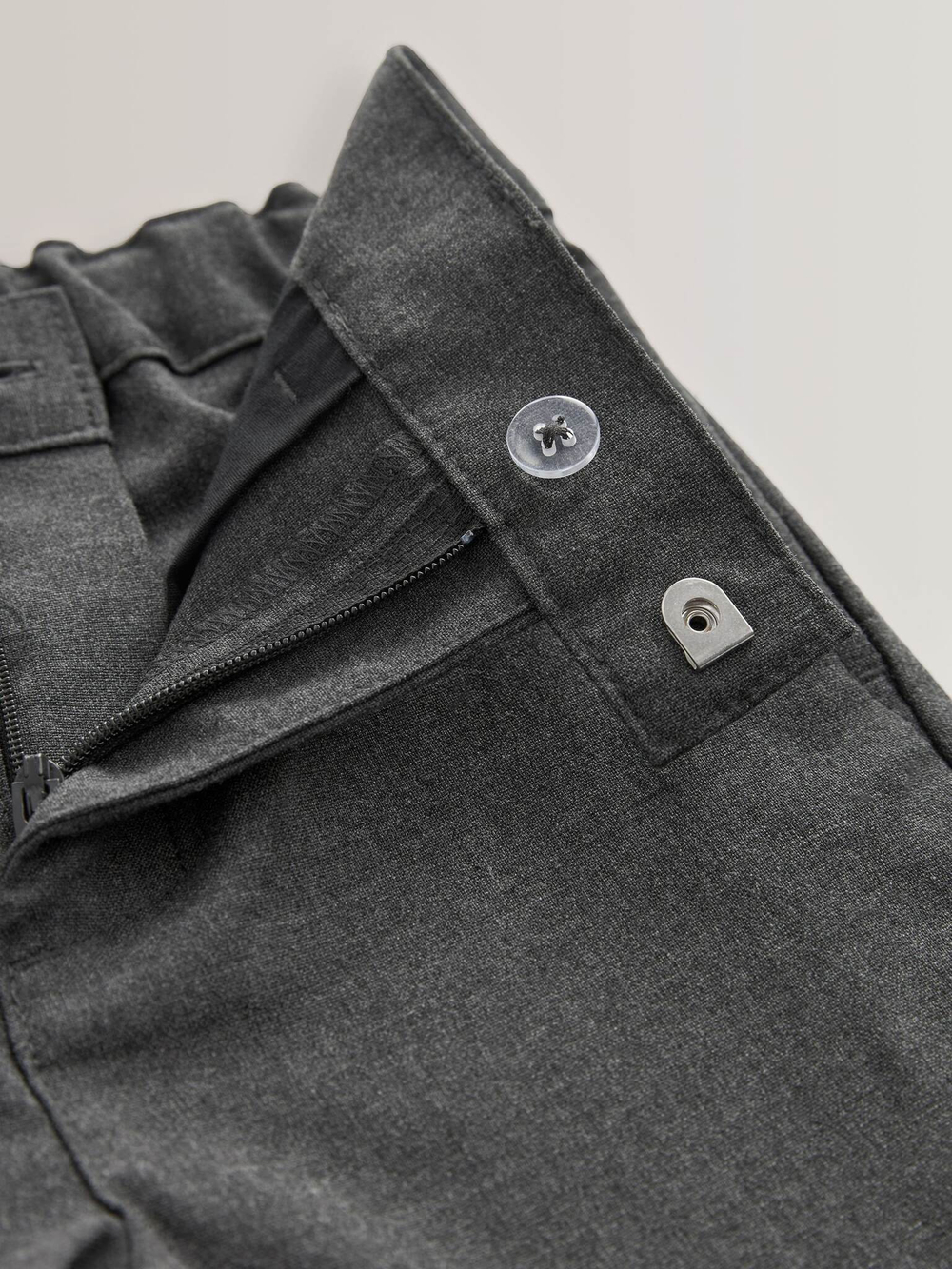 Брюки школьные стрейч для мальчика Next 585-578, Темно-серый