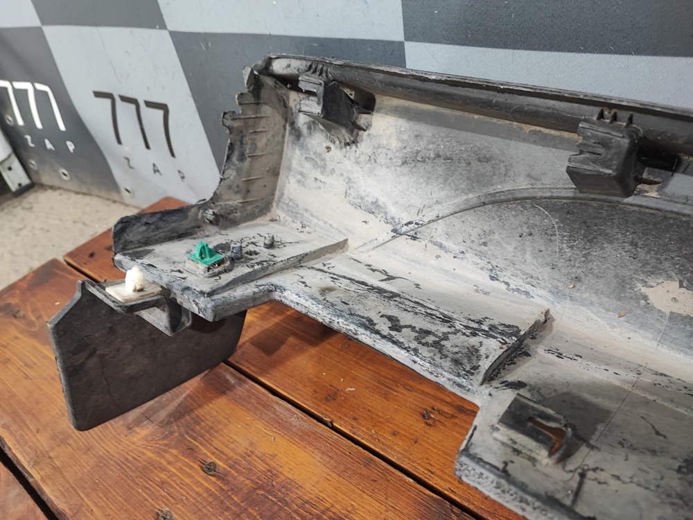 Накладка порога левого Hyundai Tucson 3 (TL) 15-21 Б/У Оригинал 87753d7000