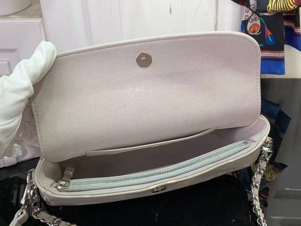 Сумка Louis Vuitton
