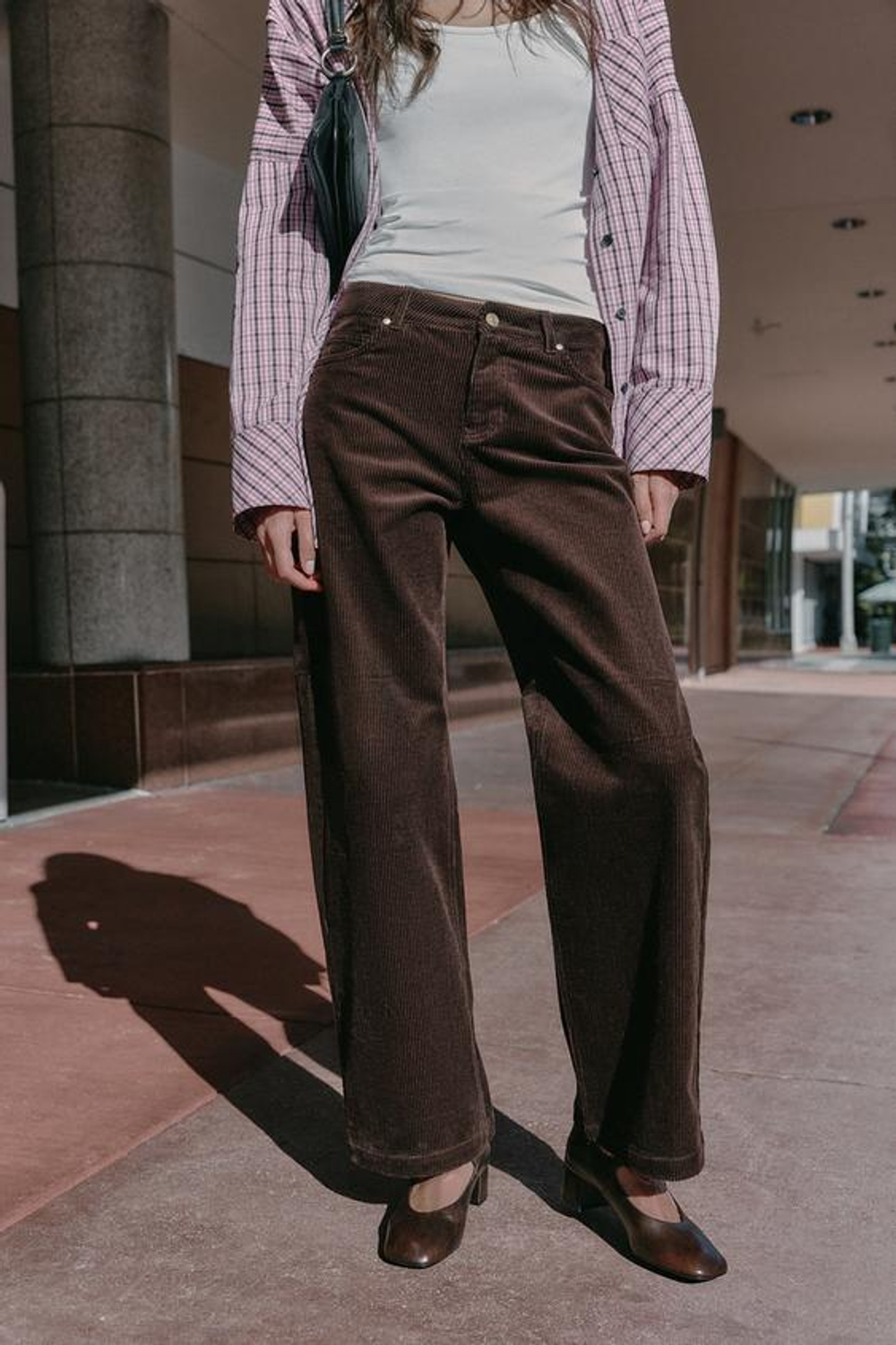 ZARA ВЕЛЬВЕТОВЫЕ БРЮКИ ПРЯМОГО КРОЯ, КОРИЧНЕВЫЙ